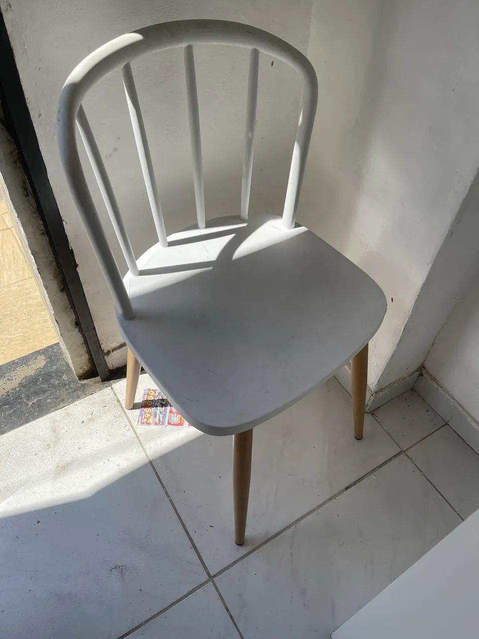 Vendo Cadeiras R$ 100 unidade  - Foto 2