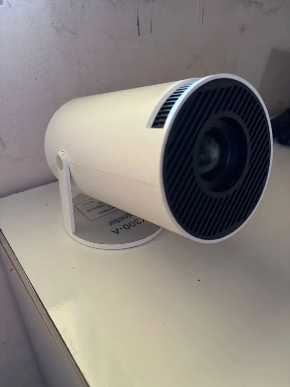 Vendo esse projetor novo nunca usado  - Foto 3
