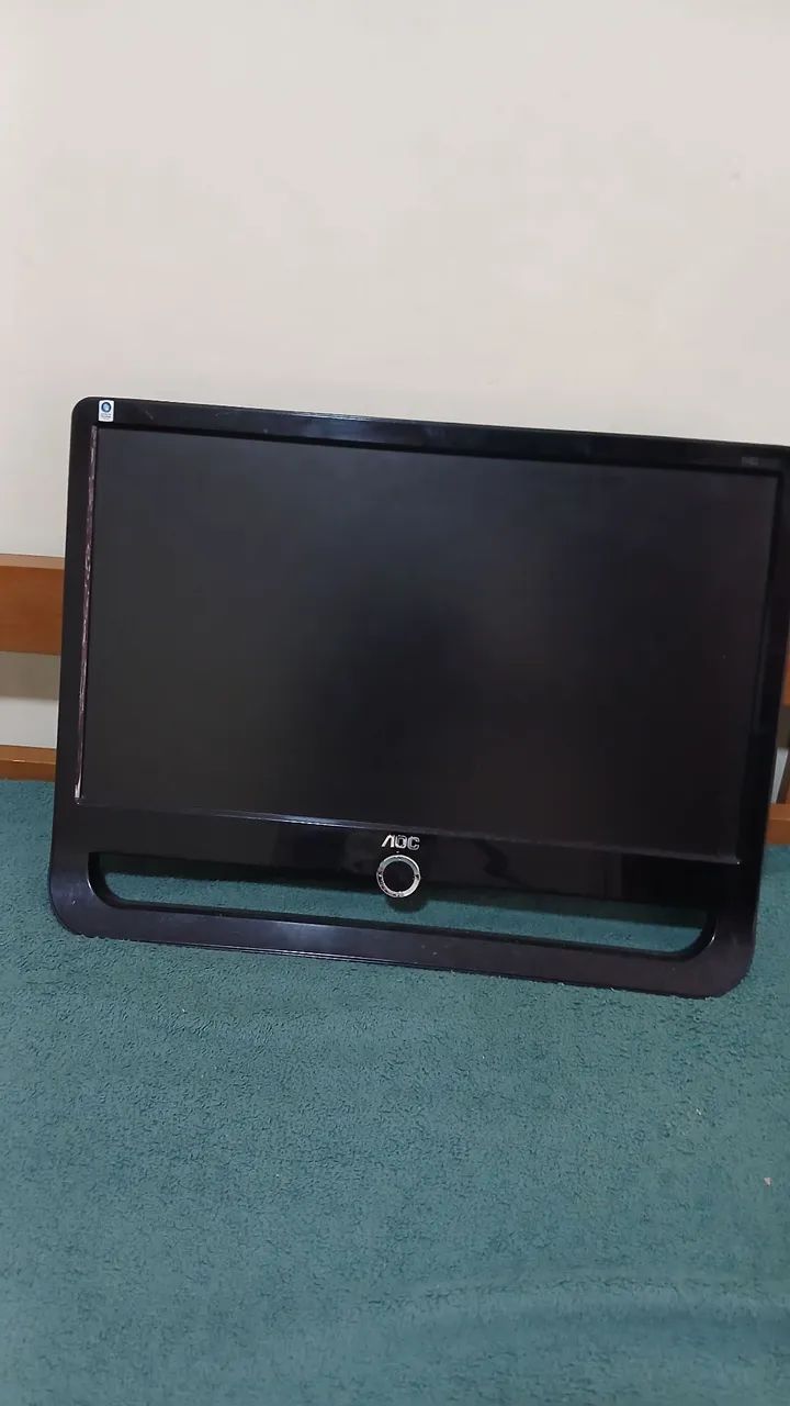 MONITOR AOC 18.5 POLEGADAS