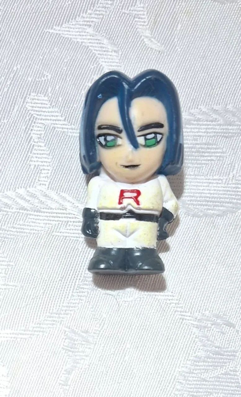 Miniatura James de Pokémon 