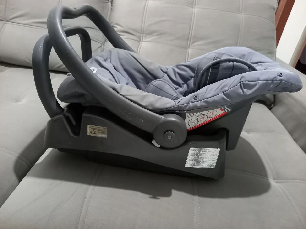 BEBÊ CONFORTO COM BASE TOURING BURIGOTTO INFANTIL  - Foto 2
