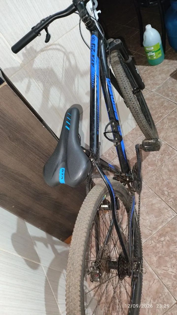 Vendo bicicleta aro 29 freio a disco  - Foto 3