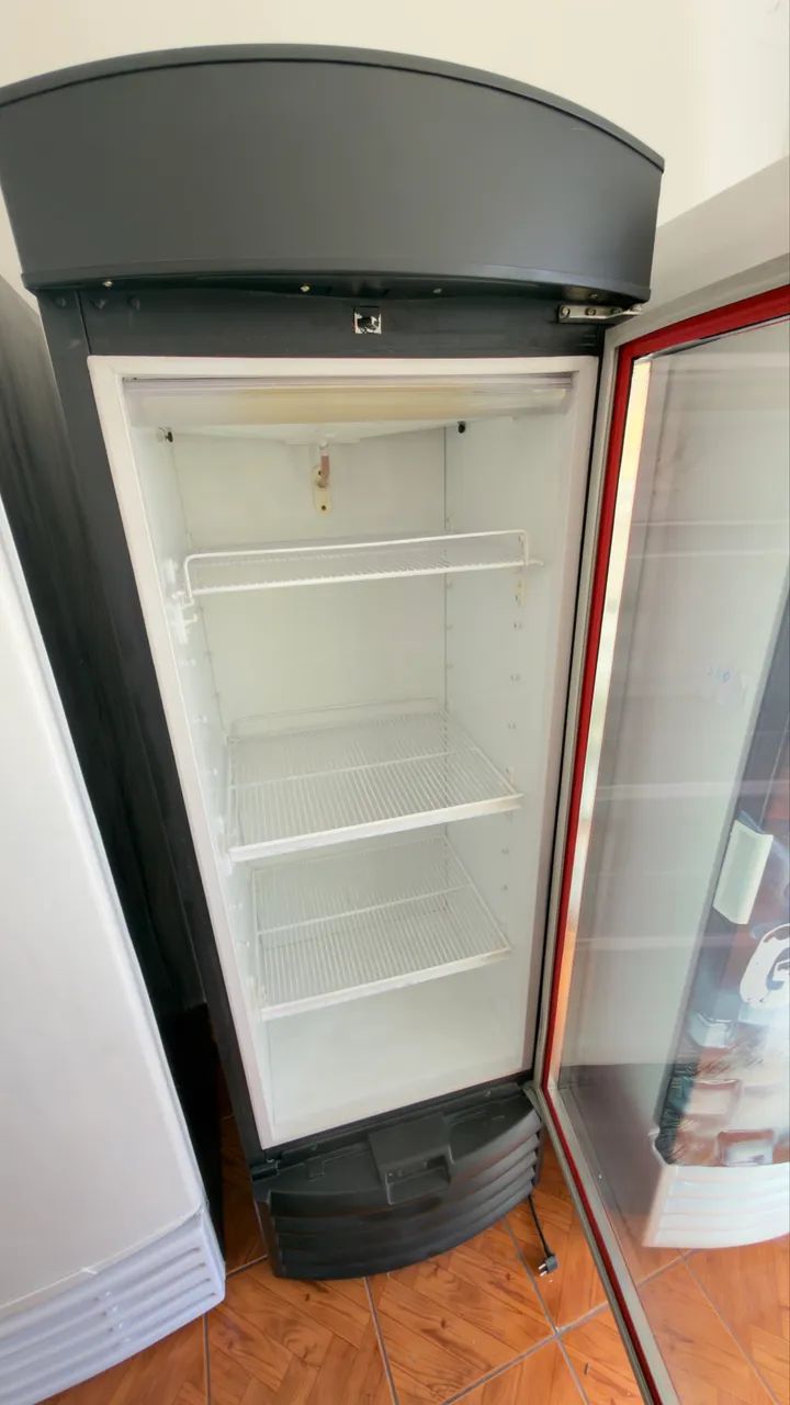 Cervejeira porta de vidro