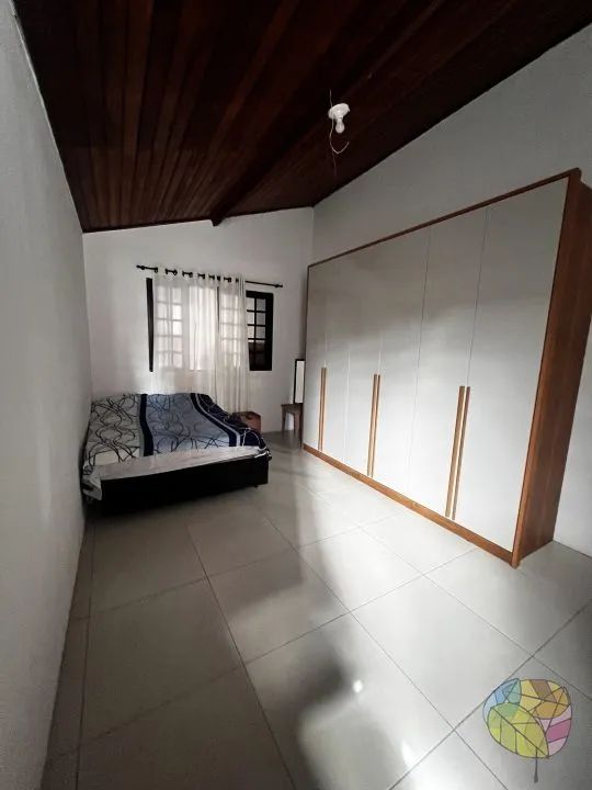 ÓTIMA CASA PARA VENDA COM 4 DORMITÓRIOS - Foto 3