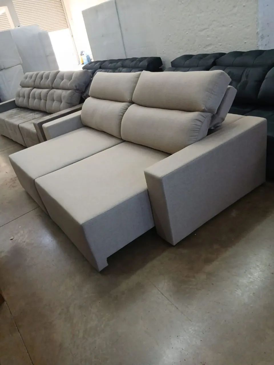 Sofá Retrátil 2.10m de Largura - Foto 2