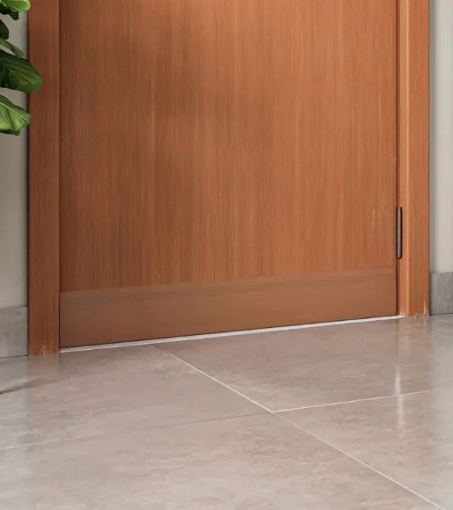 Protetor saia de porta