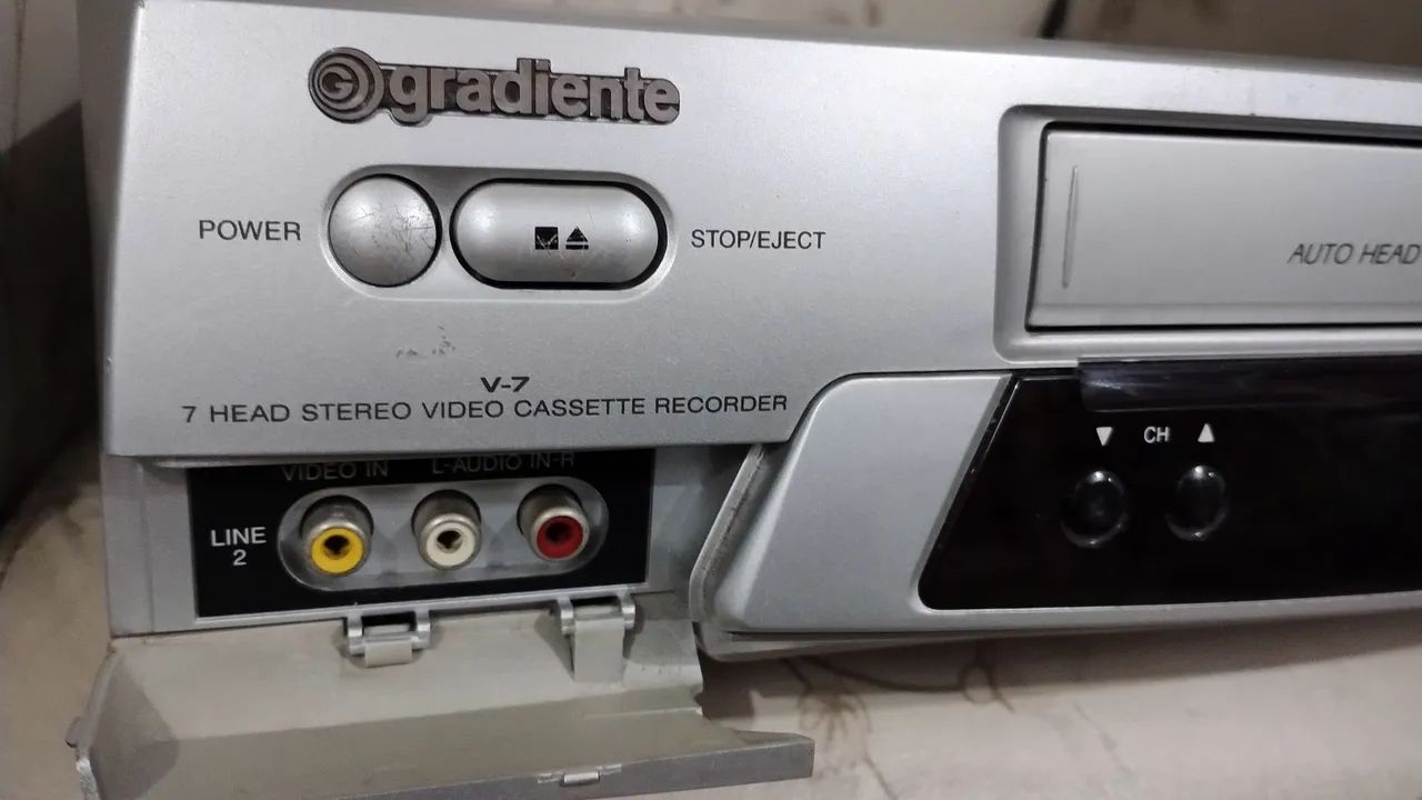 Vídeo cassete Gradiente modelo estéreo - Foto 5