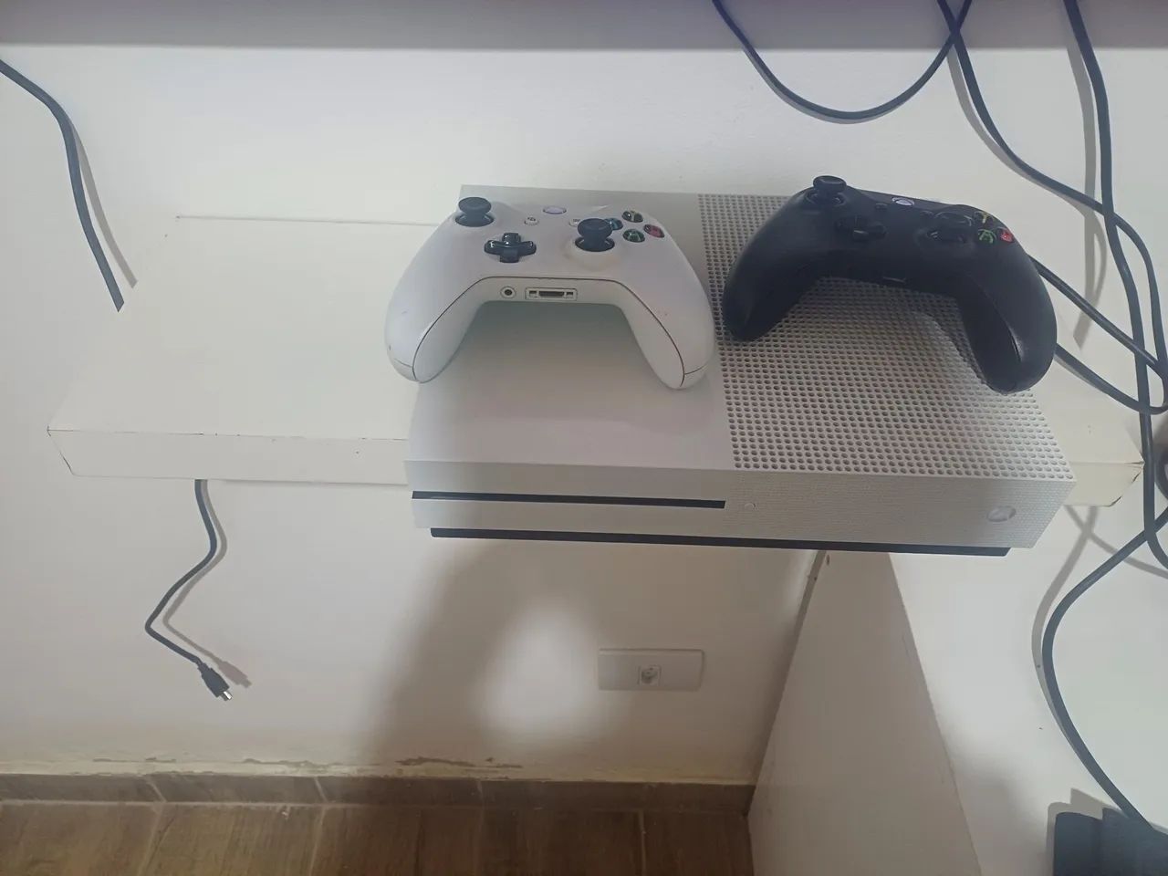 XBOX ONE S  1 TB NA CAIXA - Foto 2