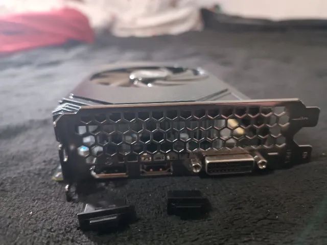 RTX 3050 stormx 6gb PALIT - Foto 5