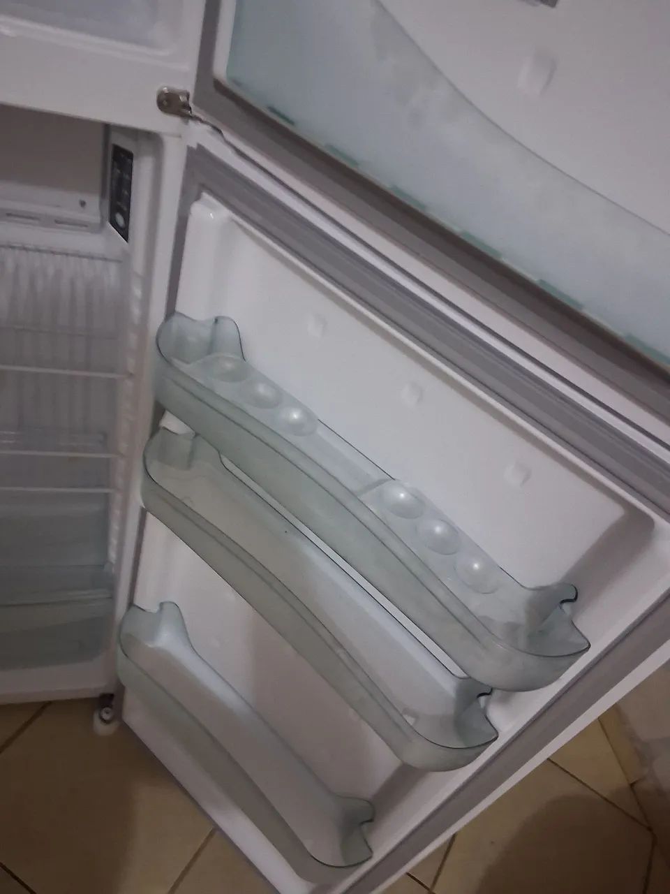 Geladeira Consul CRD37 334L - Foto 3
