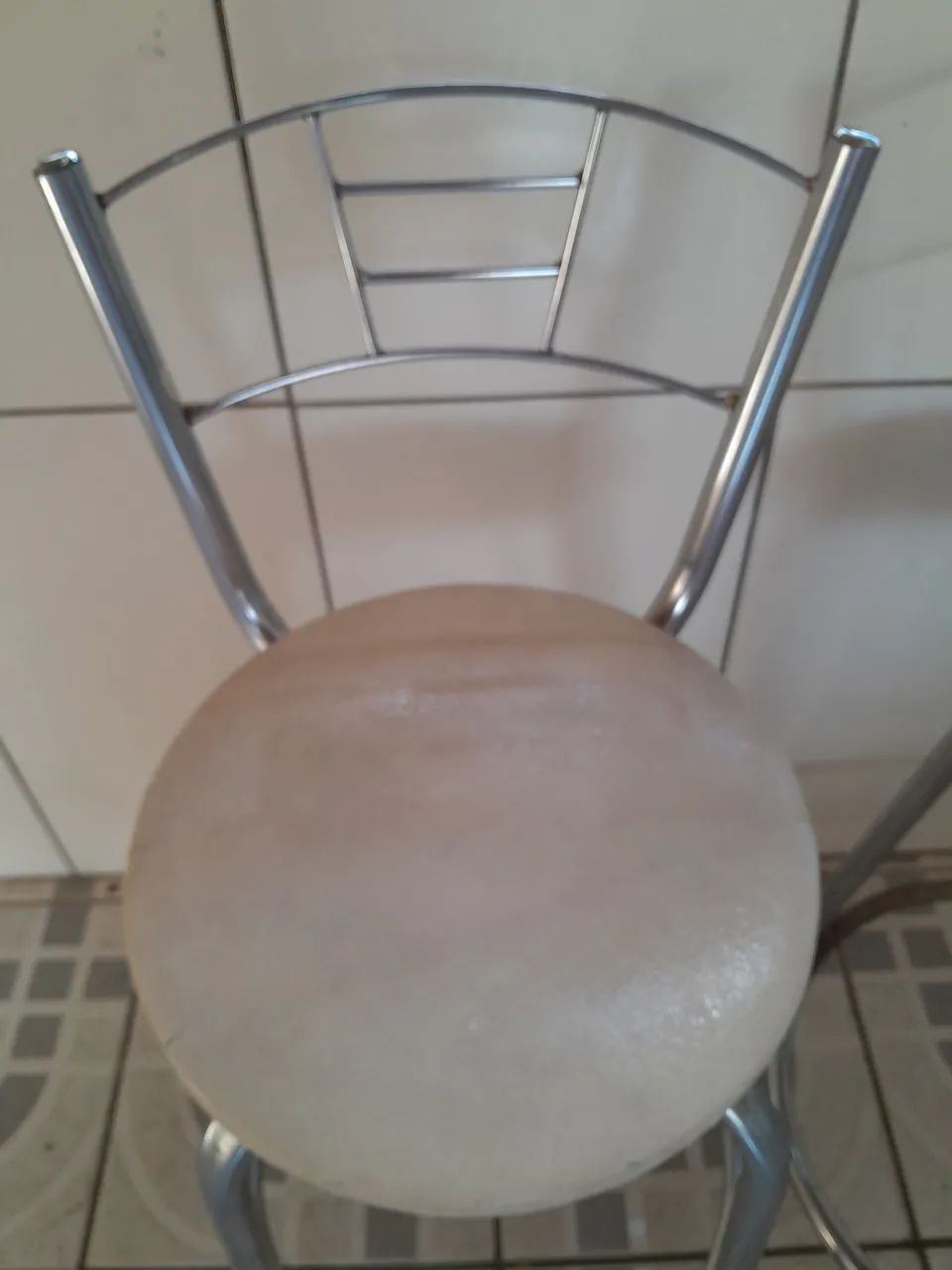 Vendo  2 banquetas - Foto 2