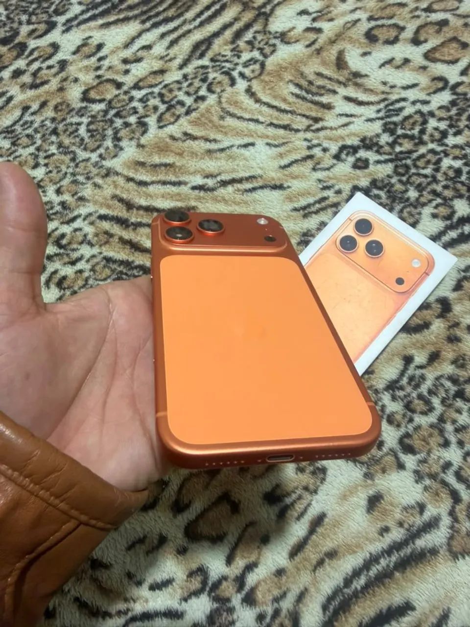 Iphone 17pro max  - Foto 2