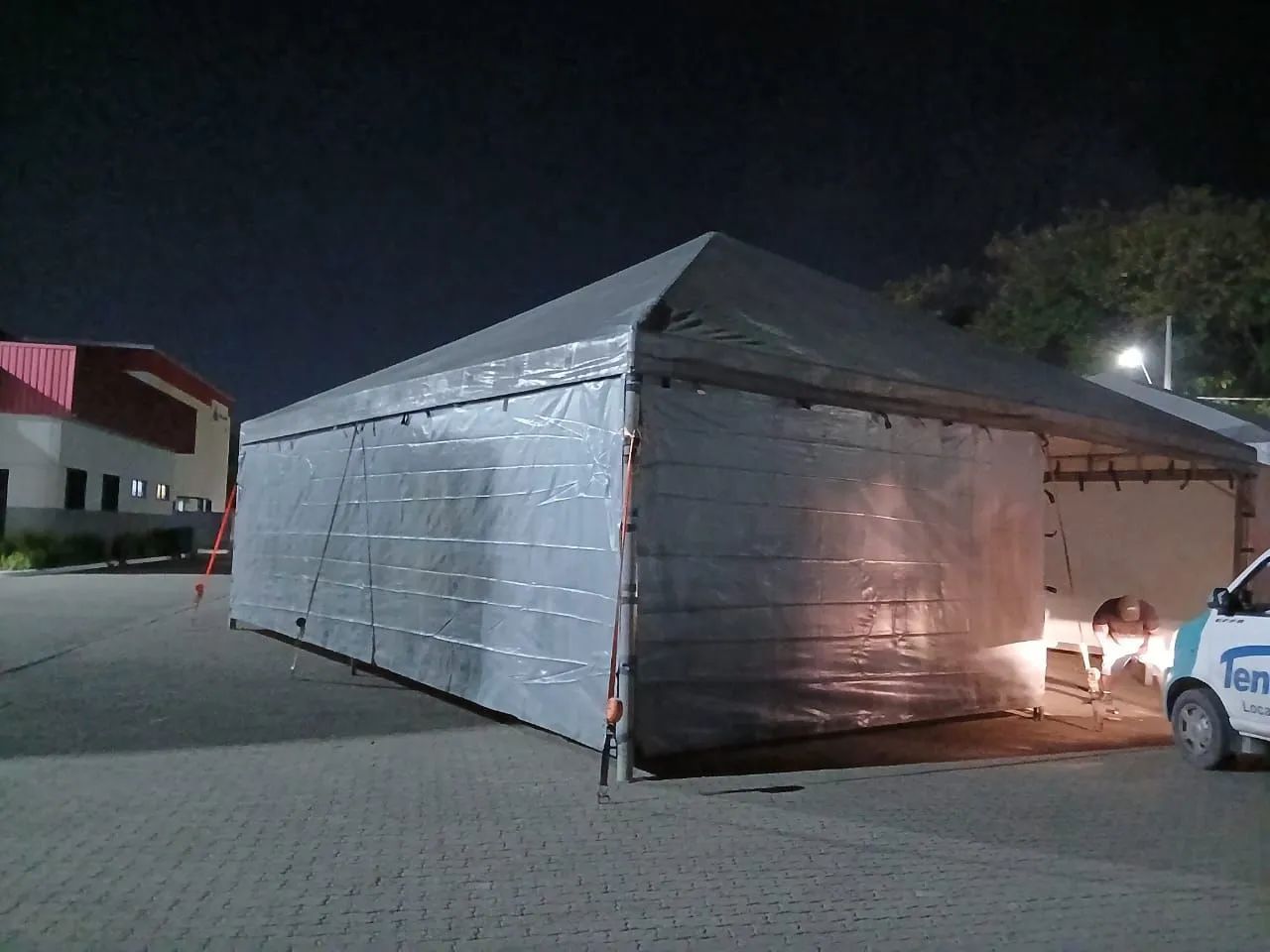 Venda de tenda 10x10 estilo piramidal 