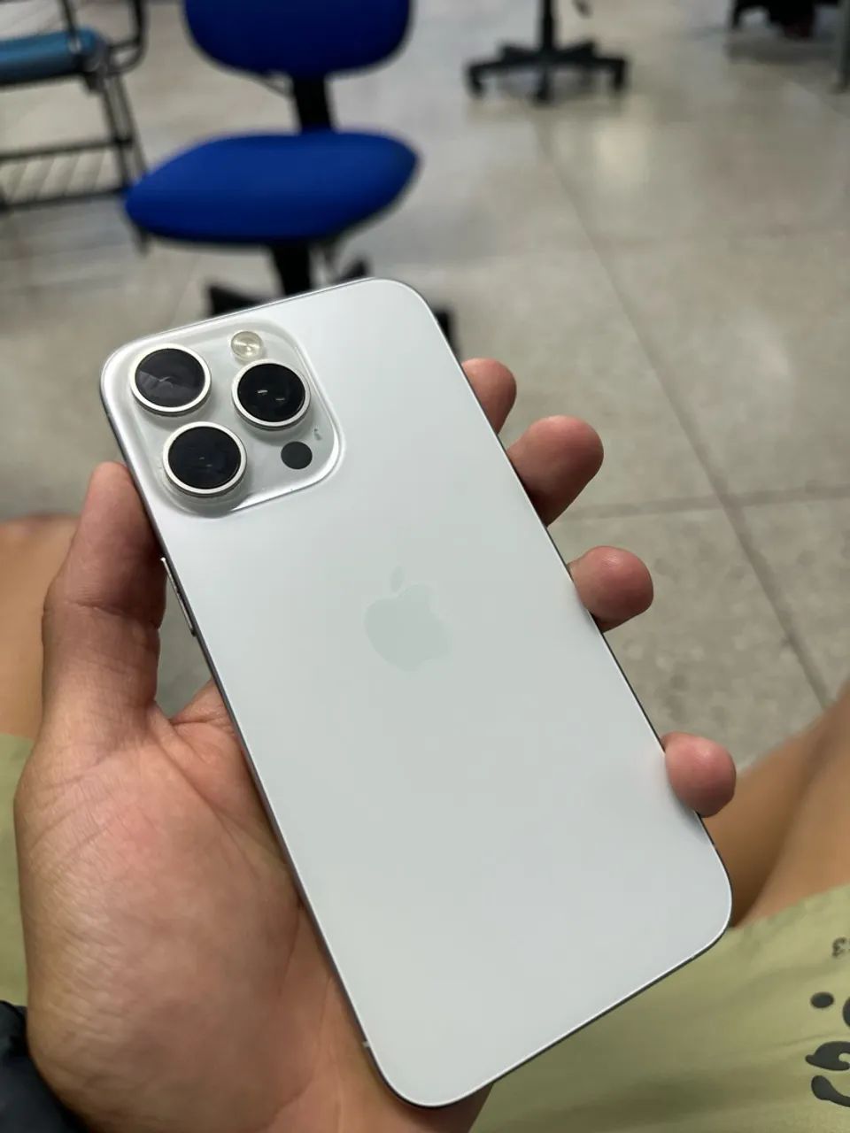 IPHONE 15 pro max 
