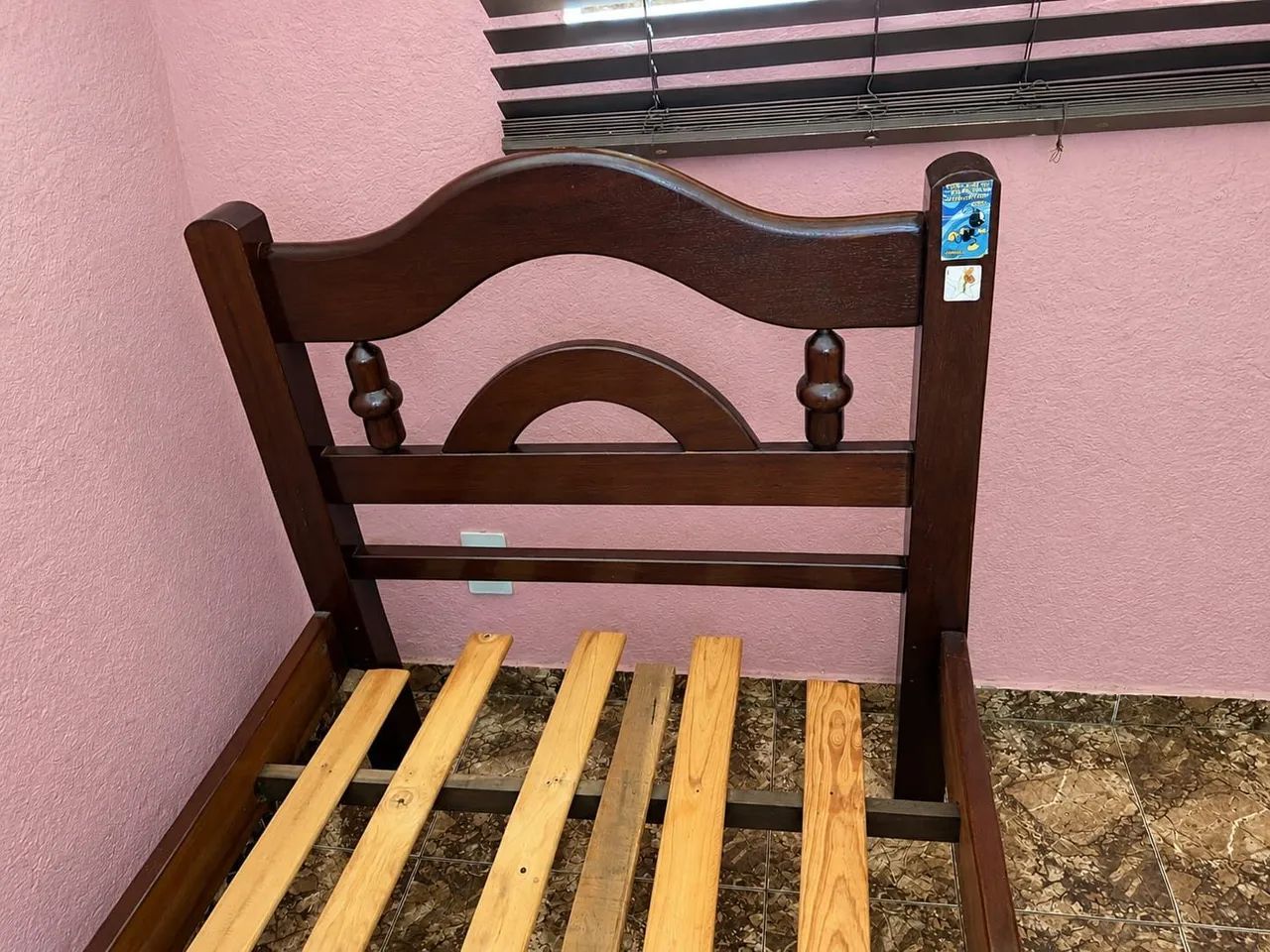 Cama de solteiro - Madeira Maciça  - Foto 3