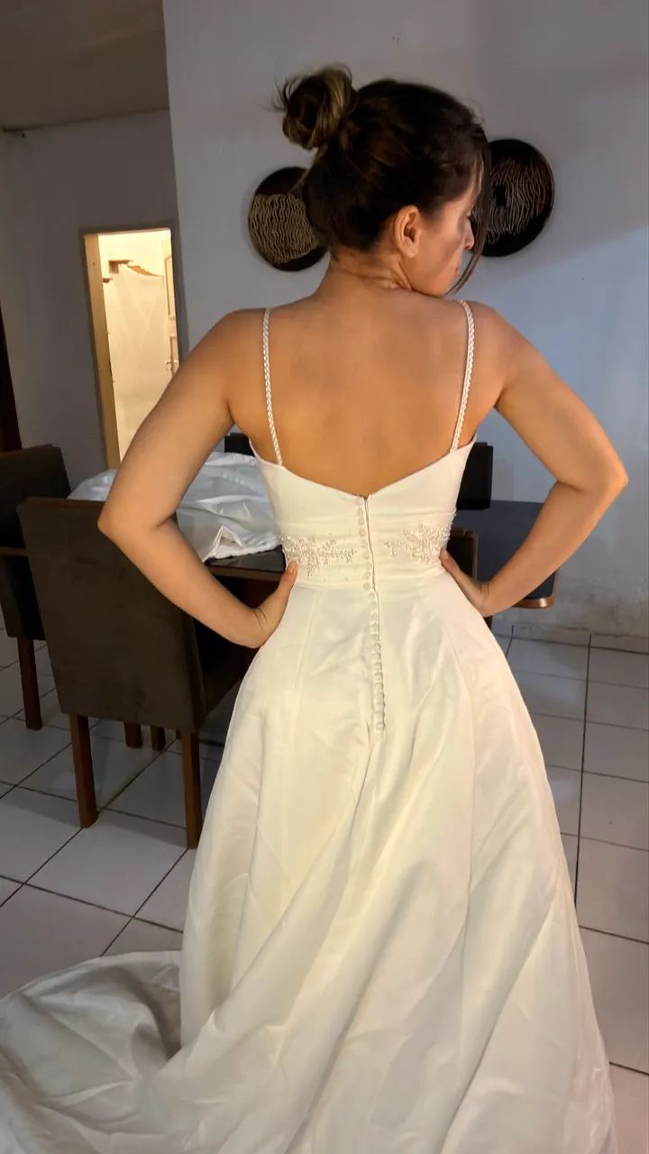 Vestido de noiva importado  - Foto 3