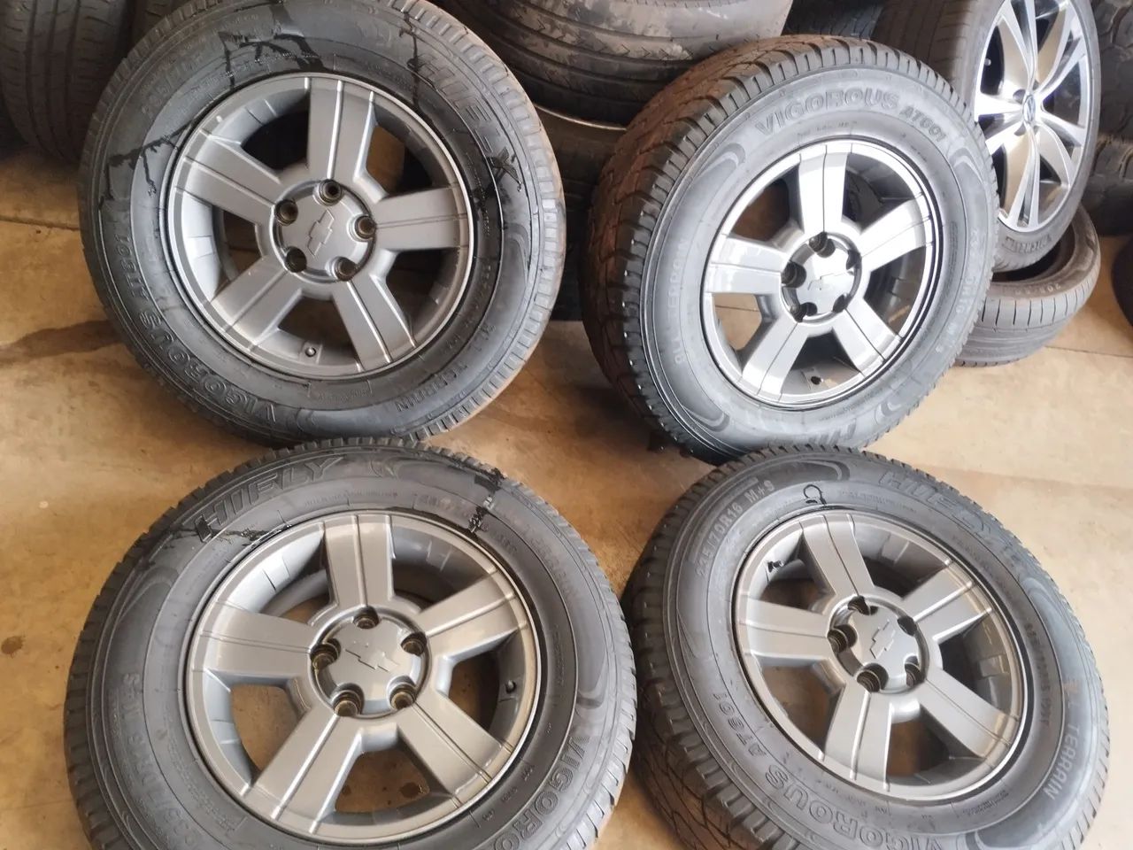 Rodas S 10 Aro 16  Rodeio+ Pneus 235/70/16 