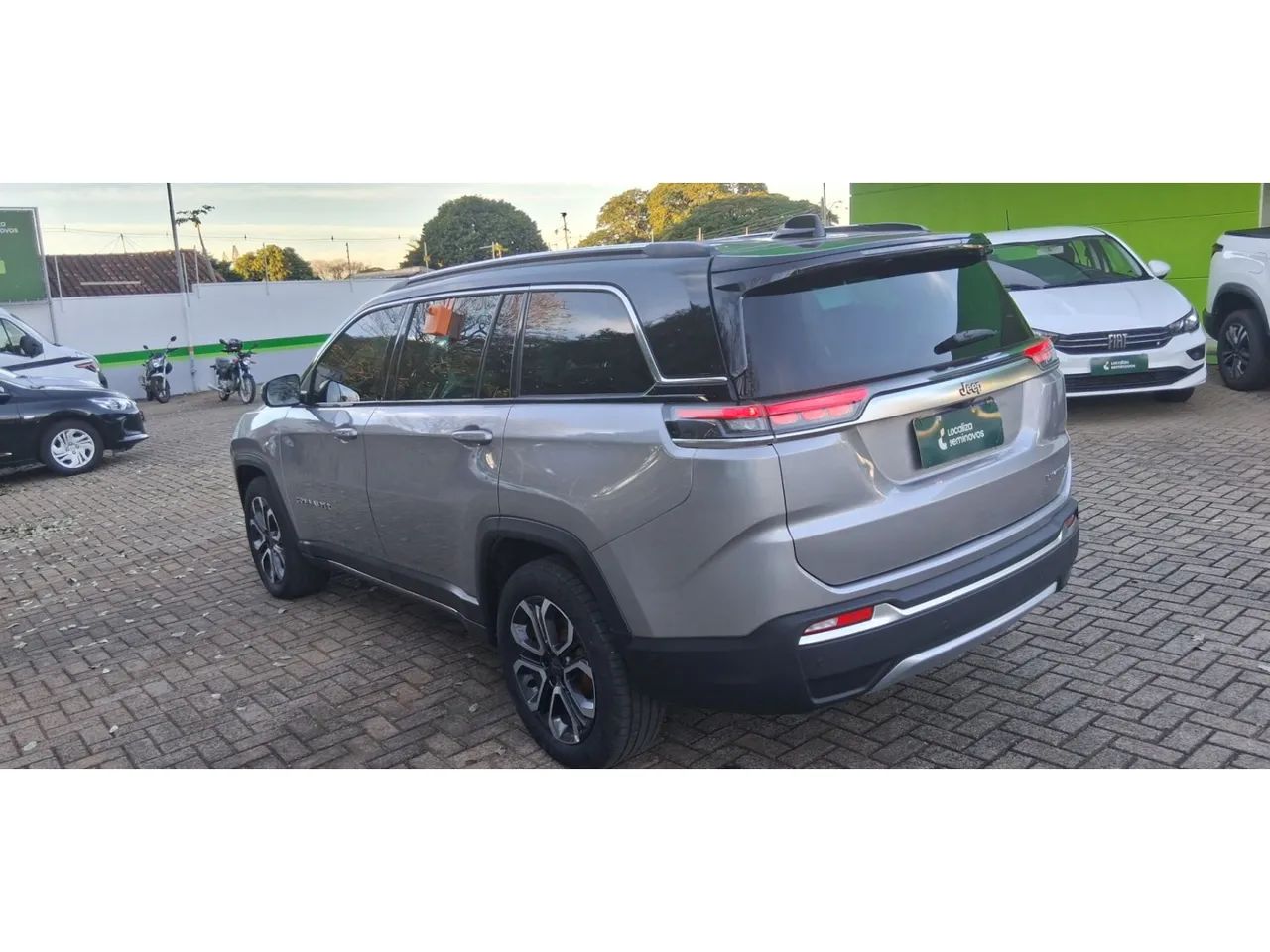 Jeep Commander Limited T270 1.3 TB Flex AUT 2023 - Foto 7