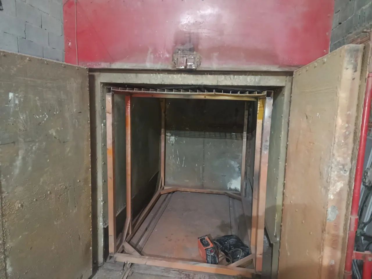 Máquina Eletrotécnica  - Foto 2