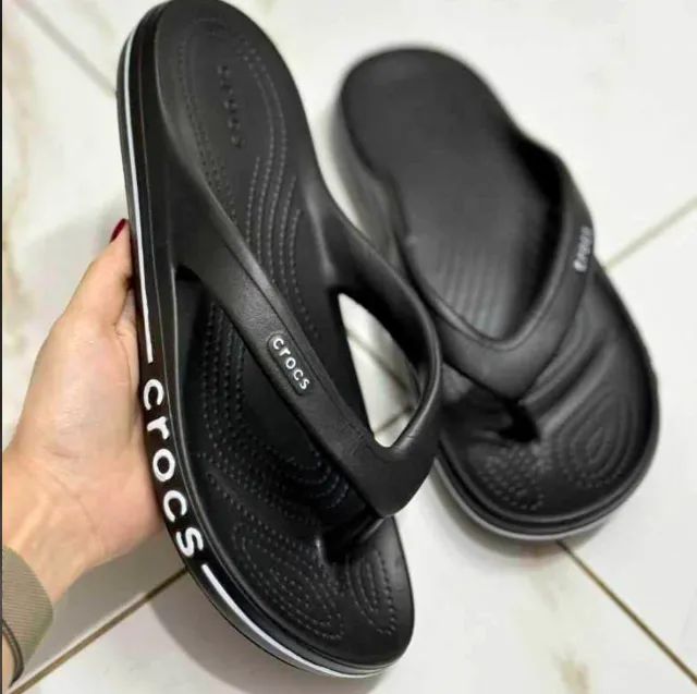 Crocs estilosas e fáceis de combinar - @hgcalcadosjp - Foto 2