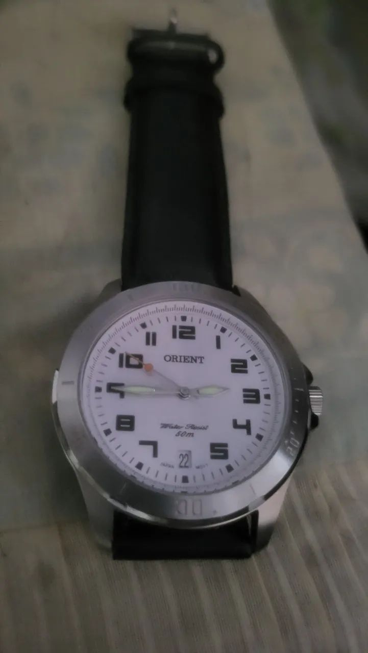Relógio oriente quartzo modelo flyeger em ótimo estado  - Foto 2