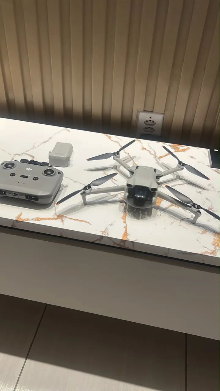 DRONE DJI MINI 3 