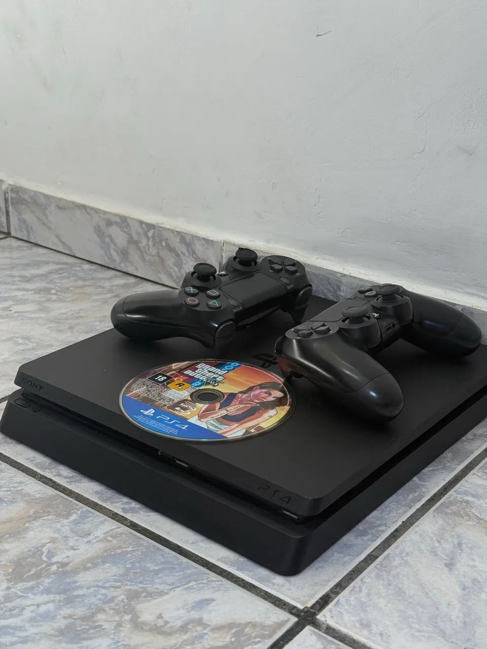 PS4 SLIM
