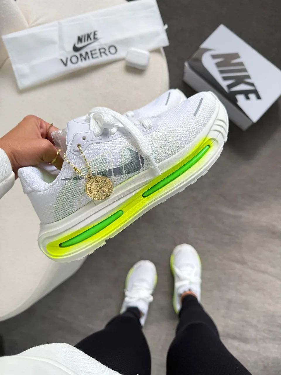Tênis Nike Run vomero Muito Lindo e  Confortável!  - Foto 6