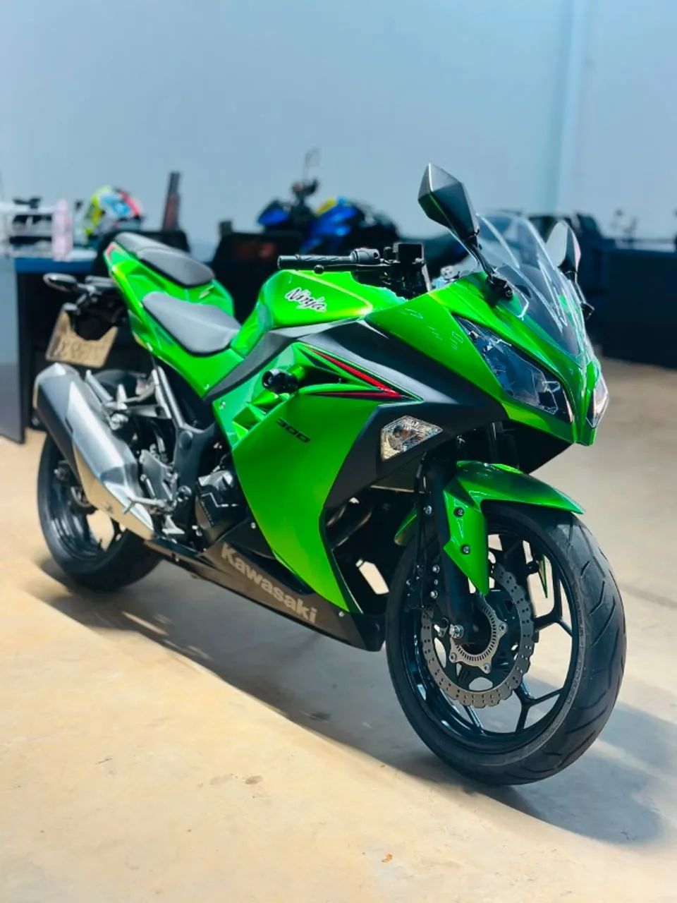 NINJA 300 2024 - Foto 2