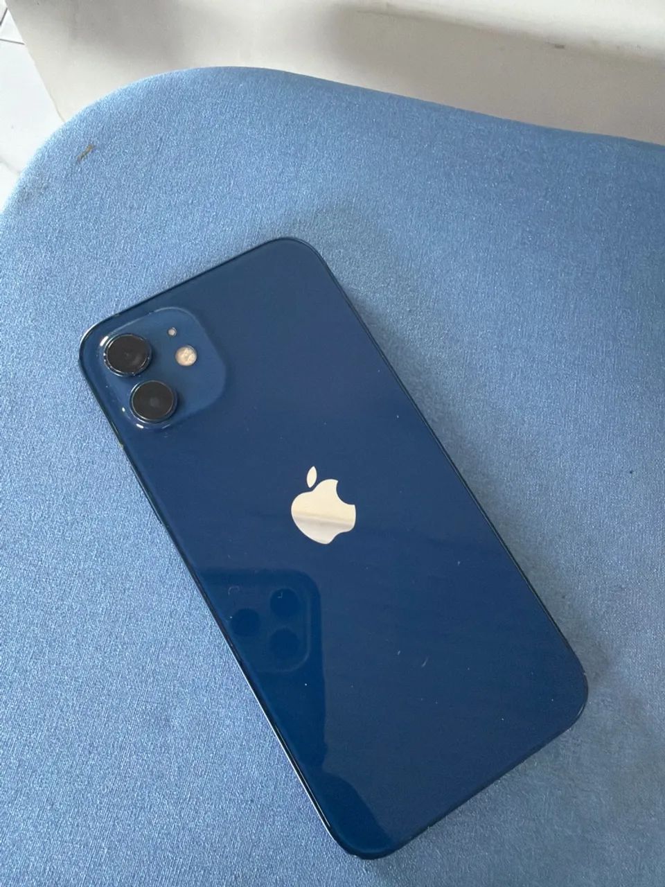 iPhone 12 azul 64g com caixa - Celulares e Smartphones - Planalto