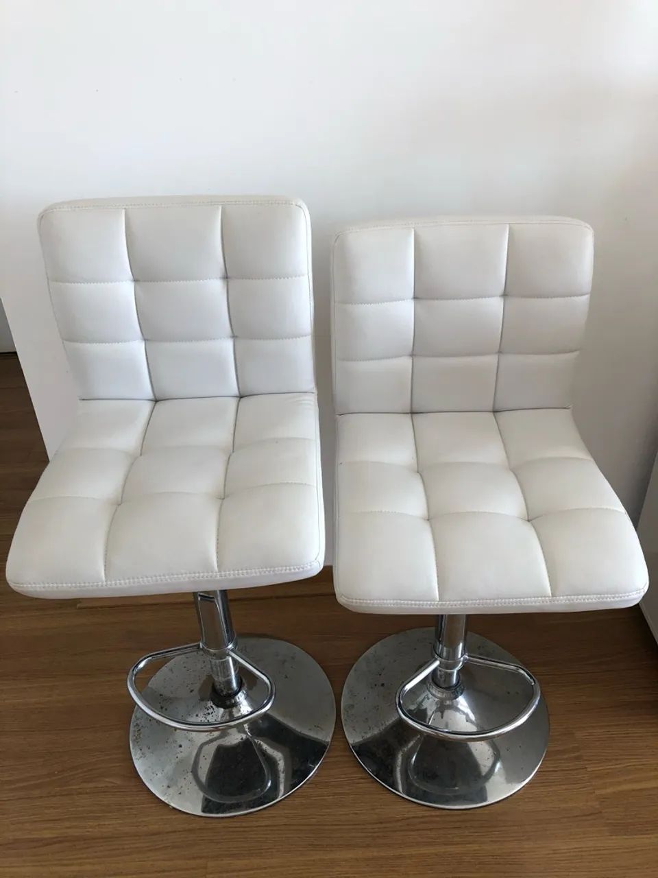 Mesa com cadeira  - Foto 2