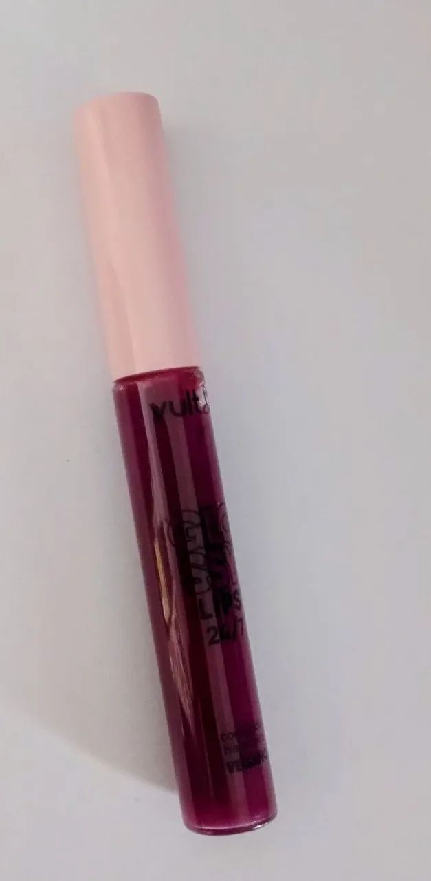 Gloss Vult vegano novo