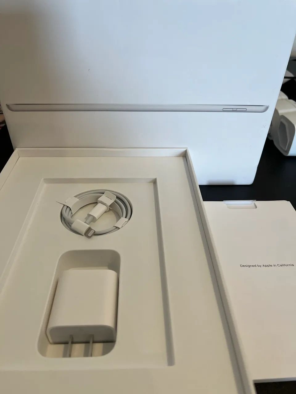 iPad 9ª Geração (Wi-Fi | 64GB | Cor Prata) - Foto 2