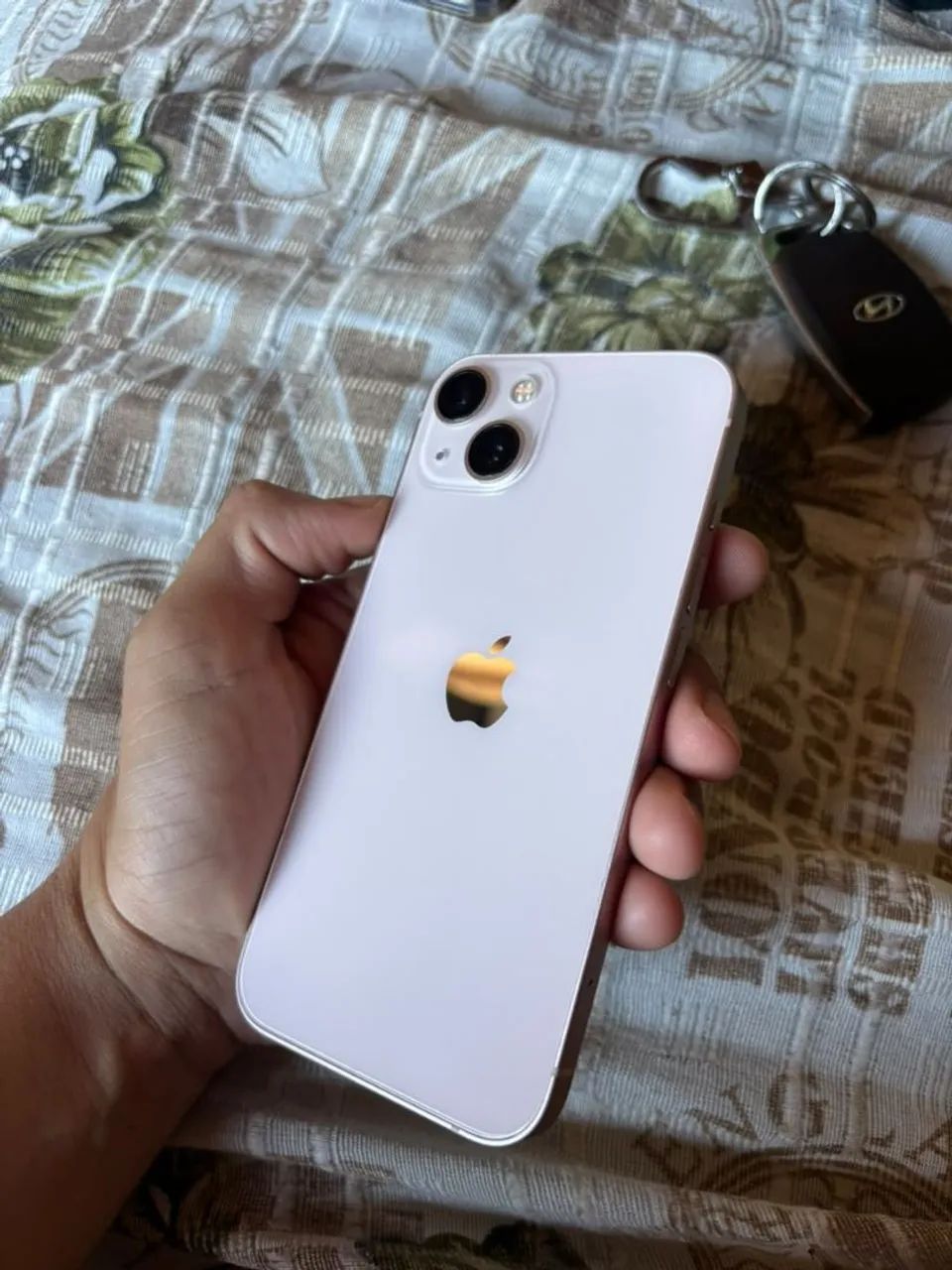 iPhone 13 128Gb Rose ( Com Defeito)  - Foto 2