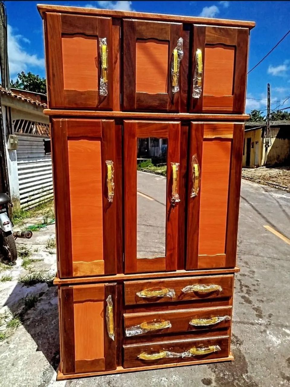 ROUPEIRO SOLTEIRO MADEIRA MACIÇA COM ESPELHO NOVO! - Foto 3