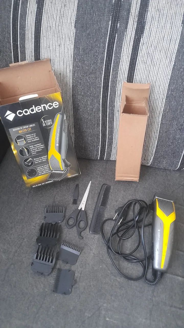 Máquina de Cortar Cabelo - Cadence