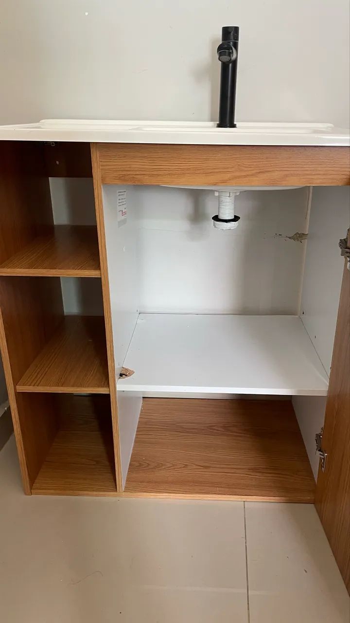 Vendo armário de banheiro - Foto 2