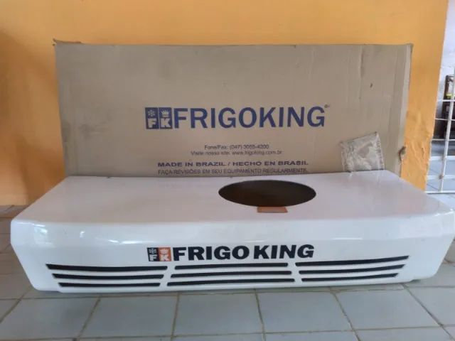 Vendo Carenagem do FrigoKing -equipamento 3/4 - nova