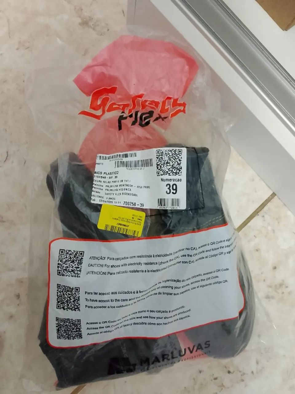 Bota de Segurança Marluvas Bico Pvc EPI  - Foto 2