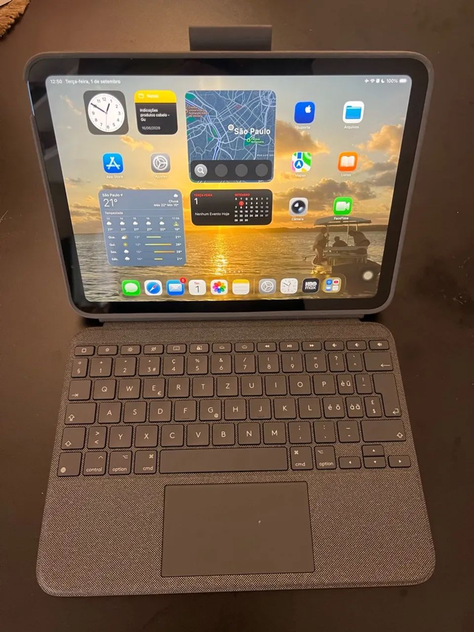 Apple iPad (10ª Geração) modelo A2696 de 64GB