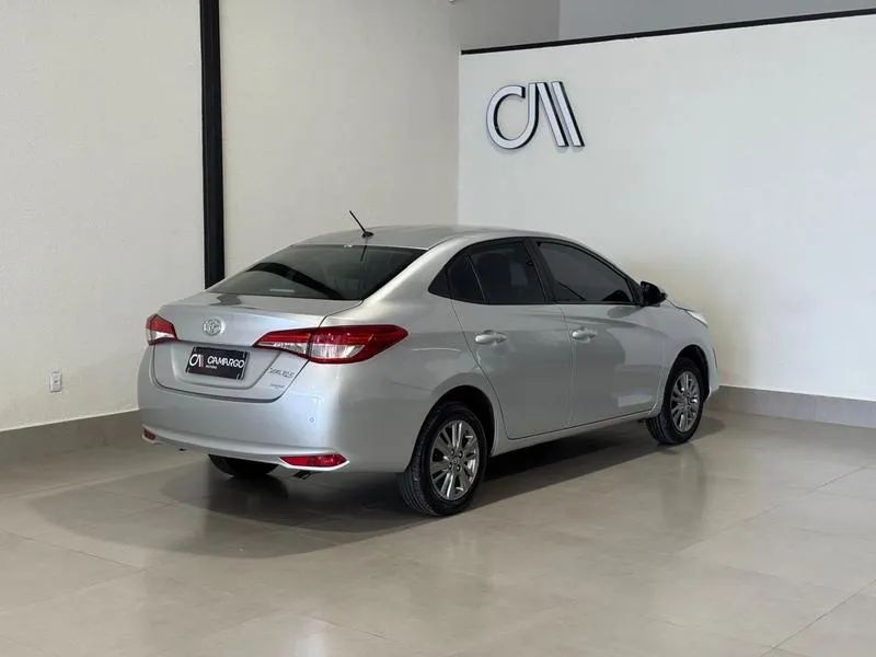 Toyota Yaris XL Plus Con. Sed. 1.5 Flex 16V AUT 2022 - Foto 3