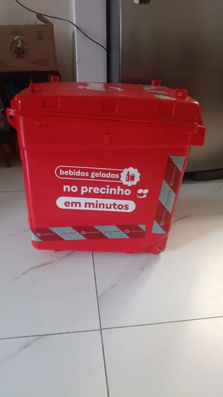 Baú entregador 