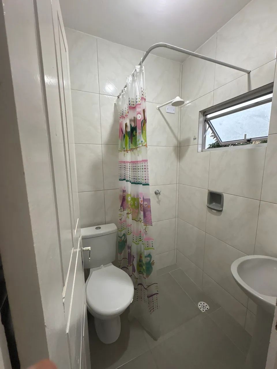 Aluguel de quarto para mulheres solteiras  - Foto 2