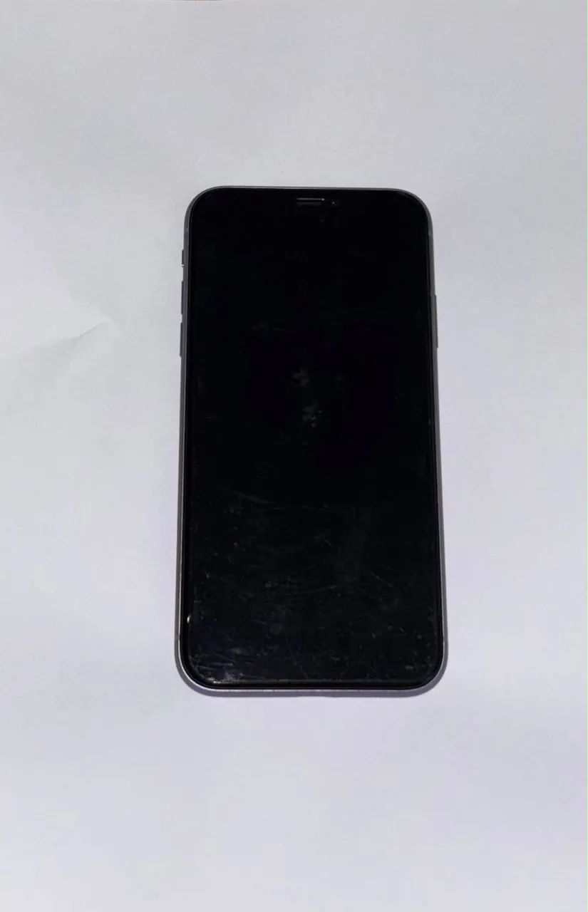 iPhone 11 128GB em ótimo estado