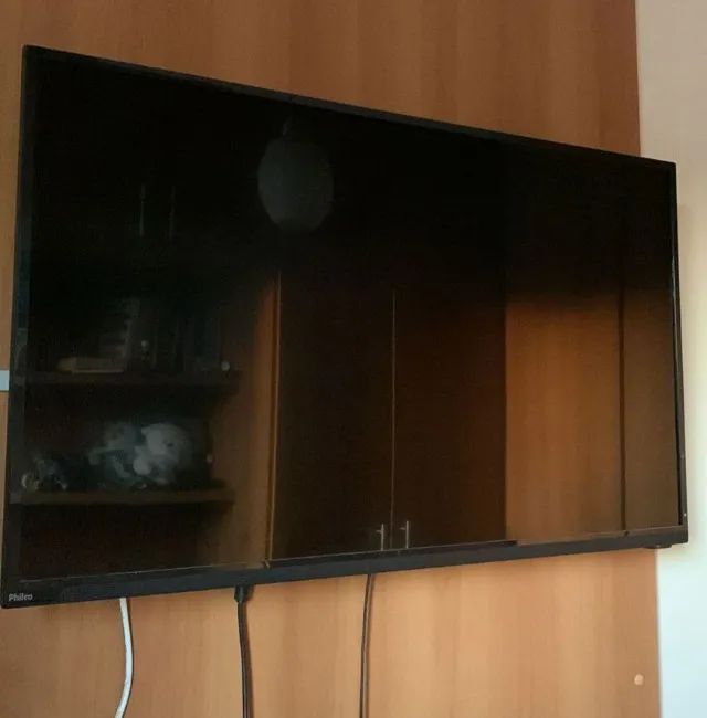 TV Philco Smart TV LED de 39 polegadas