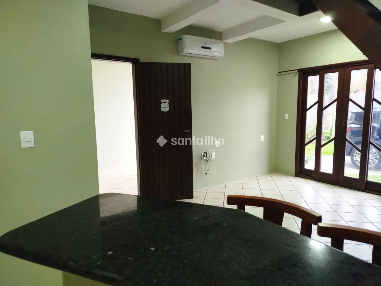 Casa com 2 dormitórios para alugar, 157m² - Campeche - Florianópolis/SC - Foto 2