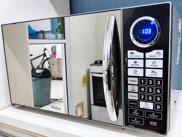 Vendo Microondas Espelhado Philco Bem Conservado + Entrega