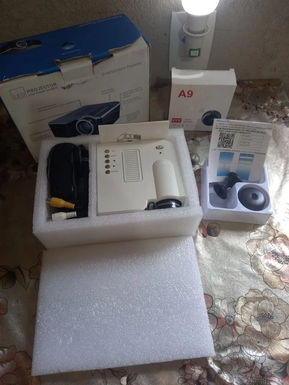 Projetor e câmera no estado  - Foto 3