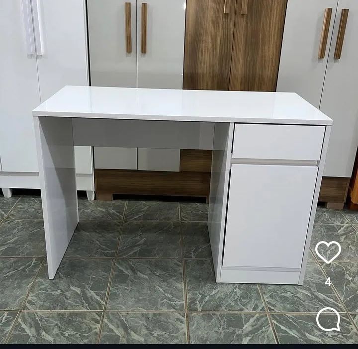 Mesa de escritório 