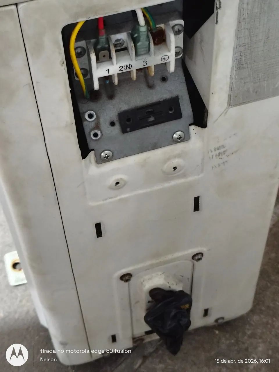 Ar condicionado inverter 12.000 BTUs revisado na garantia 
